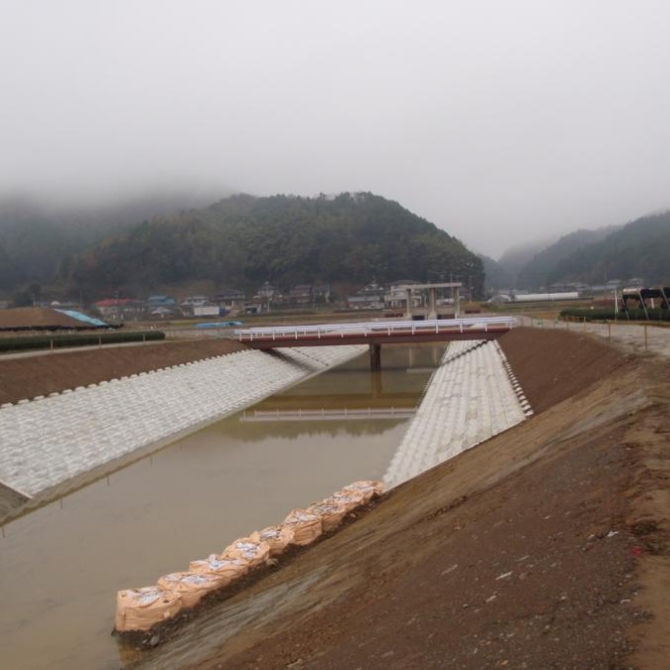 平成22年度志高下流樋門周辺整備工事